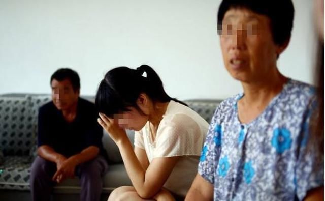 老公拆迁得三套房,嫌我娘家人穷,5岁儿子说句