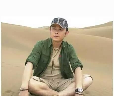 嫌刀郎穷扔下刚出生的女儿就跑了,最后刀郎为