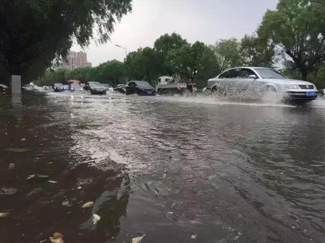 邢台气象台公布雨情！强对流！3.5厘米冰雹，南大郭下雨最大