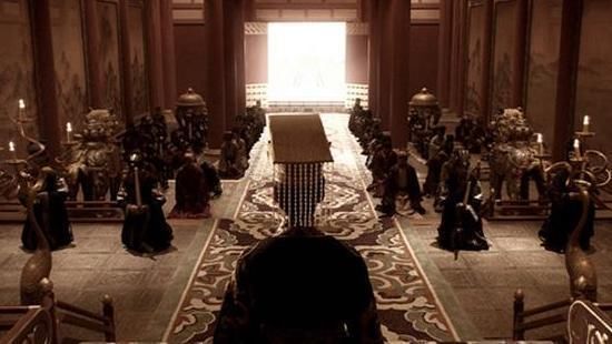 秦桧后人高中状元,乾隆当面问其祖宗是谁?他的7字回答流传至今