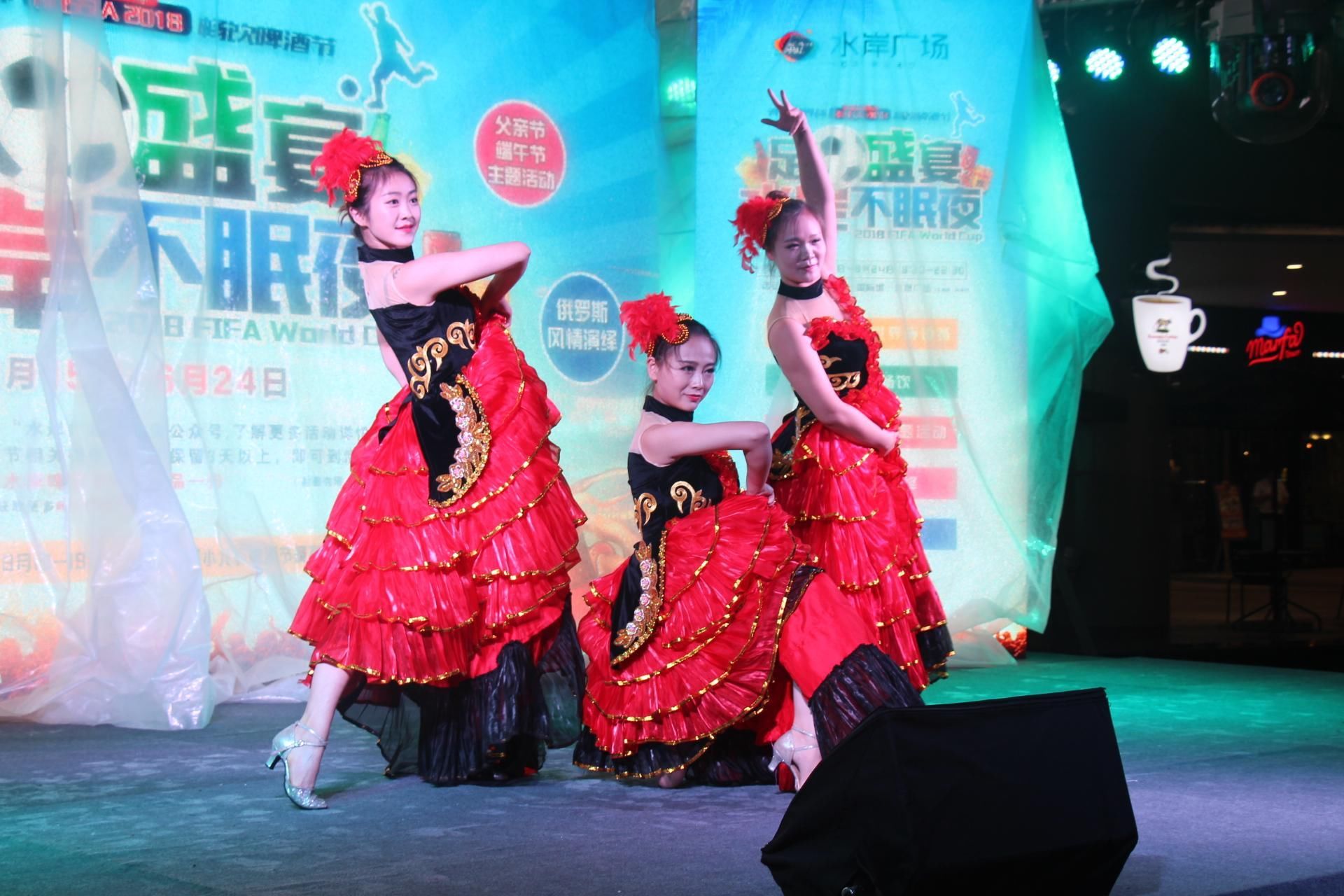 世界杯战报:巴西90分钟惊险进球,冰岛输球阿根