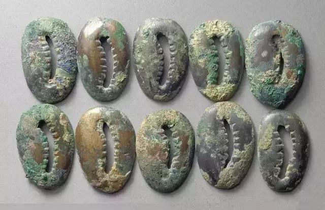 一枚钱币拍出3680000元！这26种中国钱币之最，快翻翻你家有没有