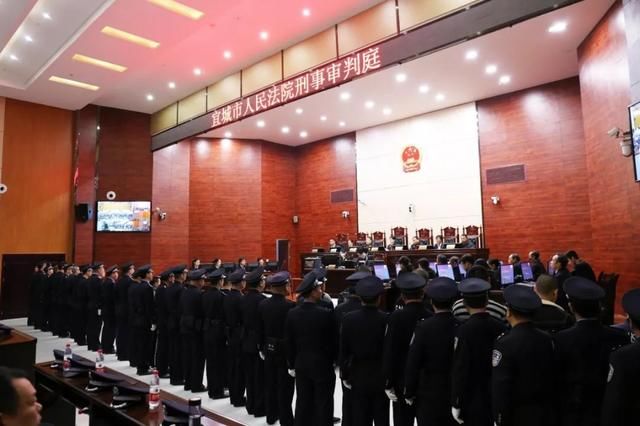 今天上午,襄阳8个涉黑涉恶团伙被判刑了!附名