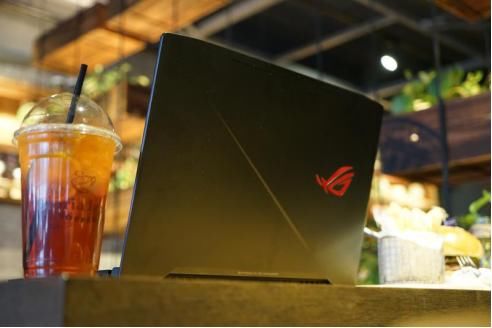 大吉大利，用ROG S5AS枪神版“吃鸡”