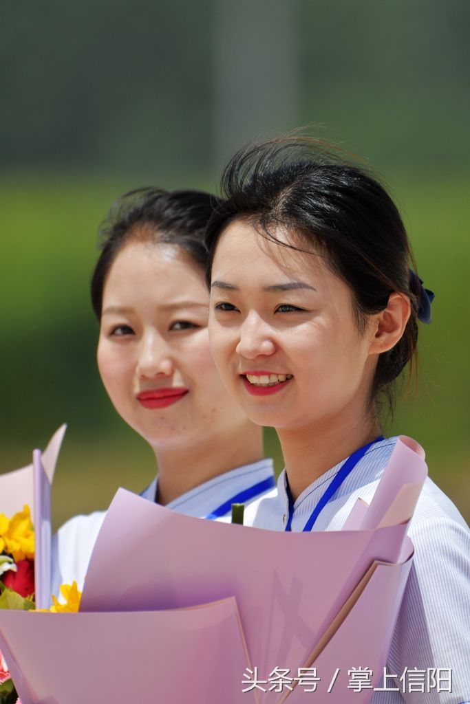 原创摄影:信阳明港机场那些靓丽女孩貌美如花 下一站空姐?