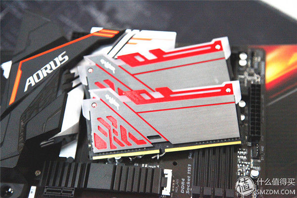 新人#晚了些许的入手-GIGABYTE 技嘉 B360 家