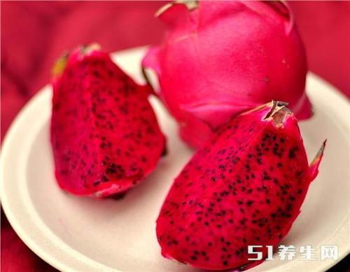 多食火龙果美容养颜 可它的坏处也不少