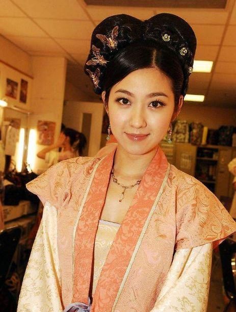 与视帝王浩信分居爆出离婚?陈自瑶:尝试改变自己不要再伤害自己