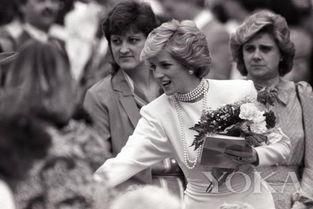 戴安娜王妃：比生在王室更不幸的是嫁到王室