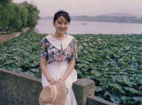 八十年代中国女性老照片: 想不到80年代女性那