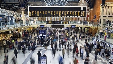 买短乘长,列车超载,正常购票无法上车,凭什么让