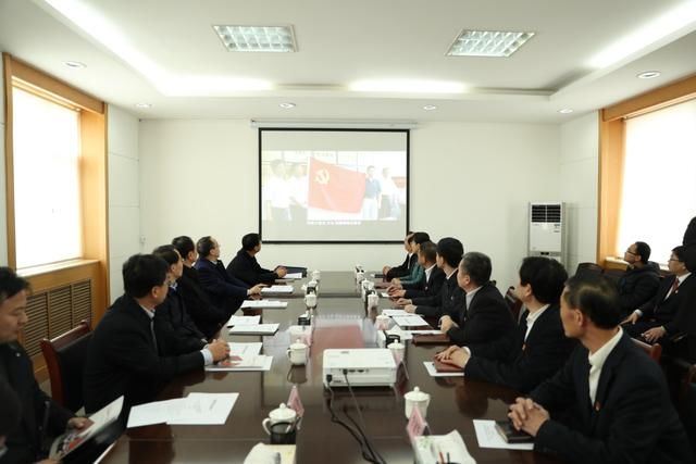 东营市委常委、组织部部长朱开国到市审计局调