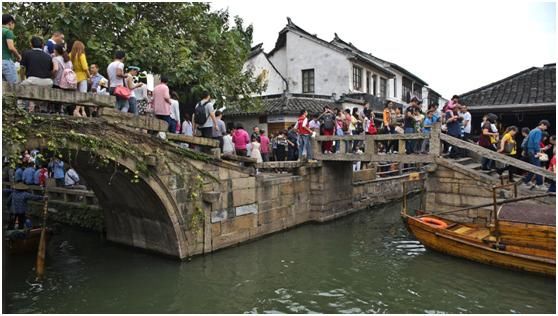 中国最发达的地级市，常住人口都超过了一千万，却没有机场！