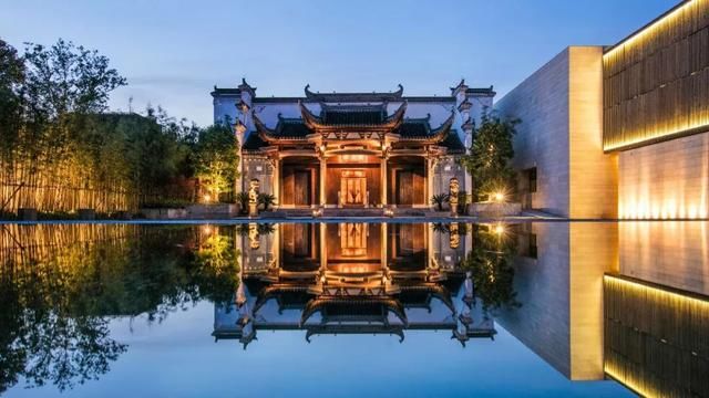 上海也有极致的避世酒店！仅靠35间别墅和一座古戏台成为江浙最向