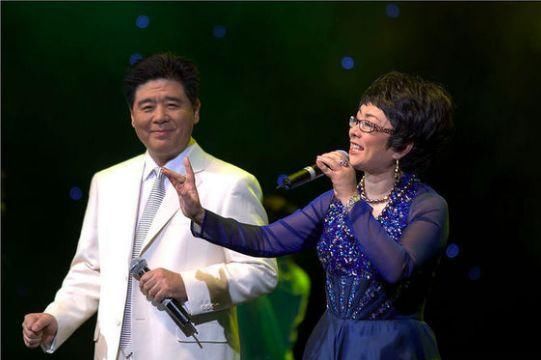 曾是男女二重唱里程碑,因患病夫妻重归于好,女