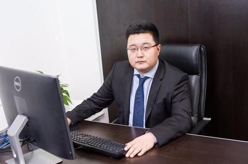 《新华日报》重磅报道:车置宝领跑二手车市场