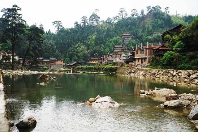 航拍融水苗寨梯田,今朝培秀酒香茶浓人更美!