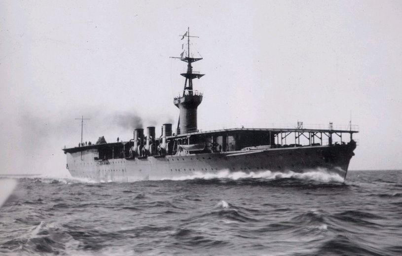 日本军队到底拥有多少航母,为何敢主动挑战强