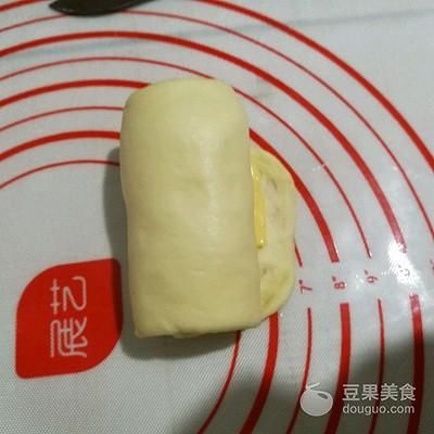 火腿乳酪卷的做法