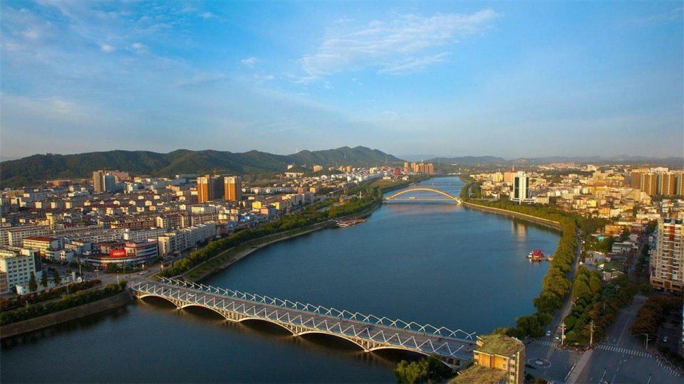 河南最宜居的城市,全国宜居排名第三,被称为北