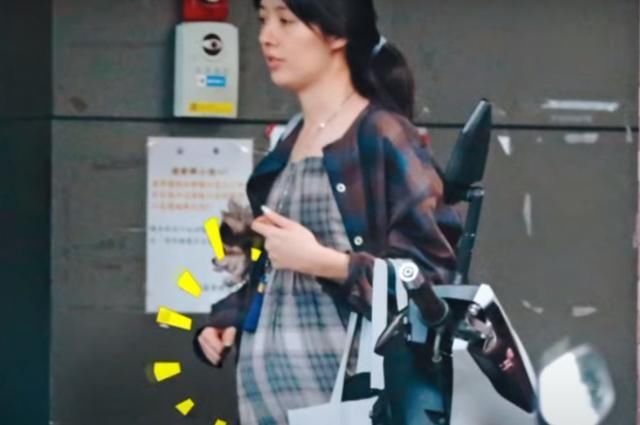 有种长胎不长肉叫郭碧婷，和向佐首次同框，四肢纤细惹人羡慕