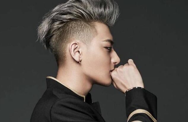 敢自称华流之王,黄子韬微博高调改名遭群嘲,