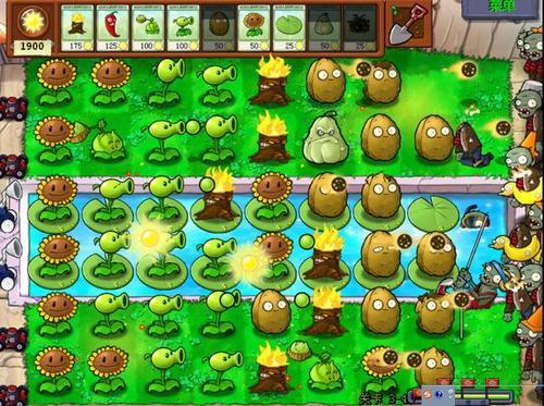 植物大战僵尸之撑杆跳僵尸被完虐,那场面别提