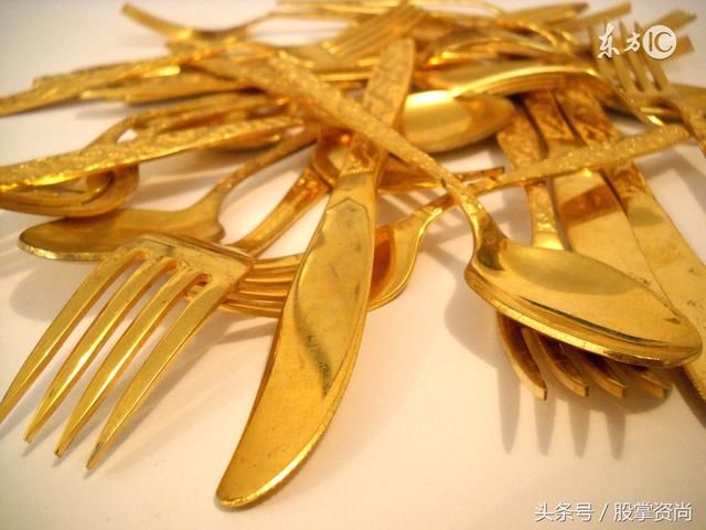 三线金叉”买入法，紧抓住牛股爆发起涨点，练到极致就是绝活！