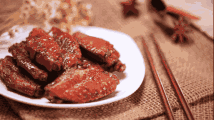 元宵必吃的一道硬菜，比猪肉便宜，红亮红亮的，一上桌就抢光!