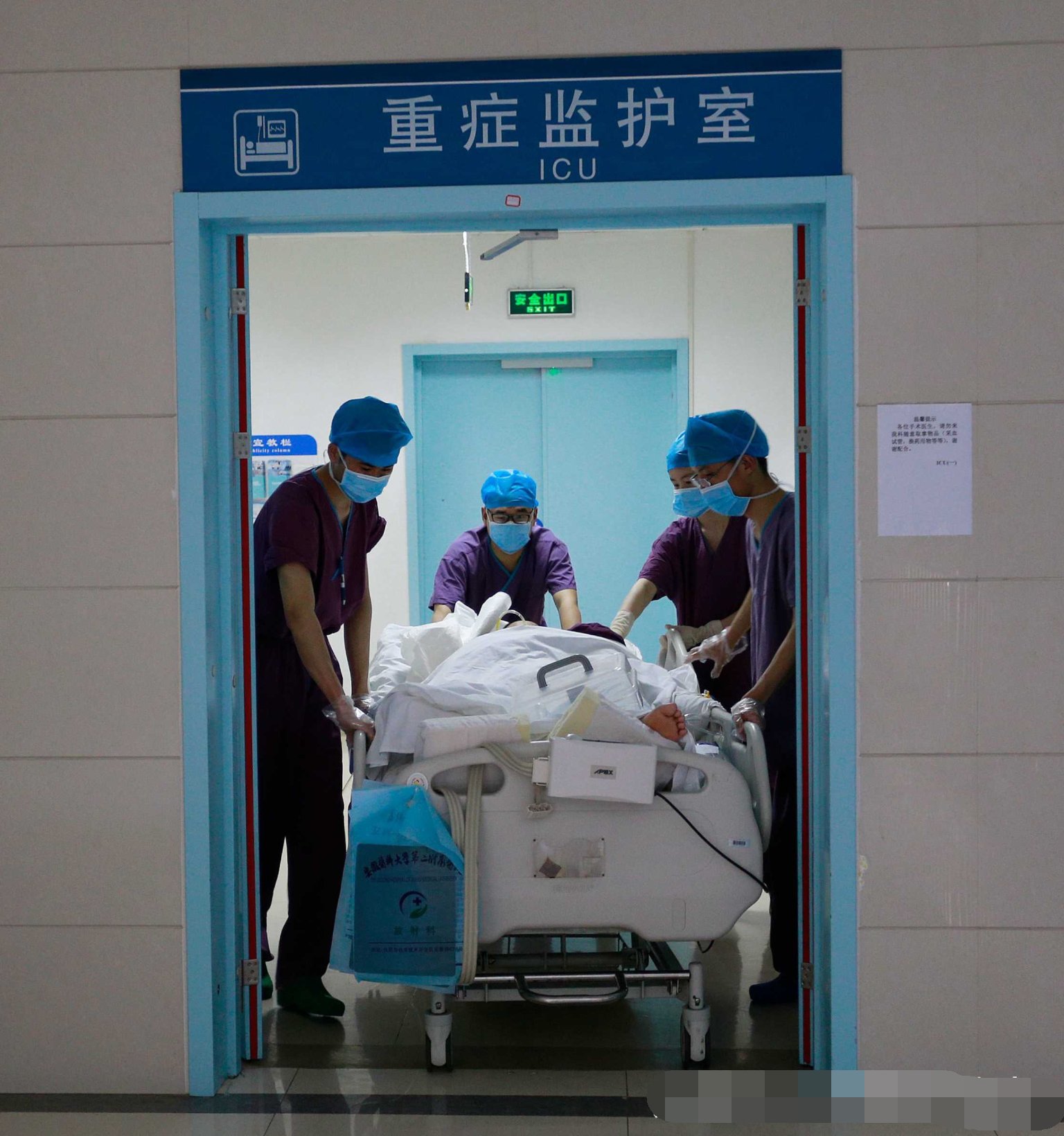 安徽大学生向母亲打求助电话,是人生中最后一