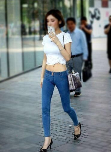 街拍一本道:腰长腿细臀超翘, 这是你喜欢的女神