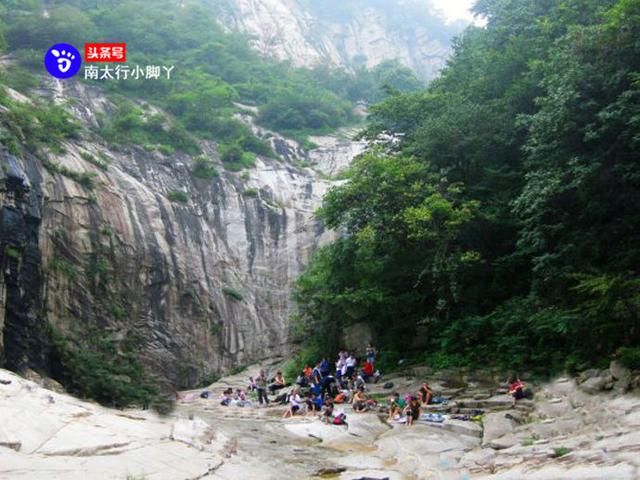 6鲁山七星潭景区