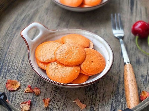 火龙果蛋黄溶豆_【快资讯】