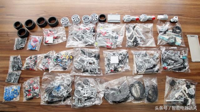 可编程教育机器人大战 捍地、mBot、乐高对比