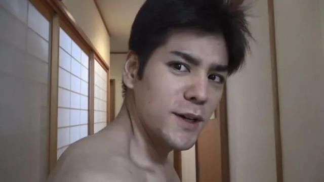 日本励志小哥11个月减重70kg,减肥过程堪比整容,颜值神似彭于晏