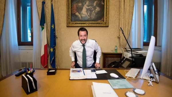 意大利新政府极强硬新政:拟驱逐50万非法移