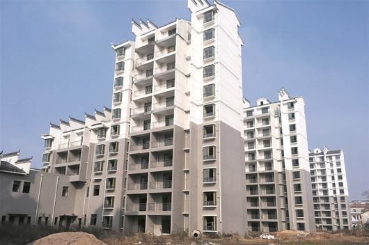 楼市掉入了冰窟窿, 不少人出不来了! 数百万的房子无人问津