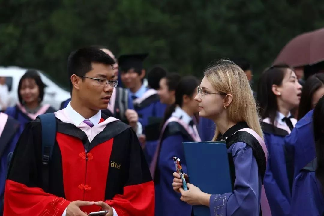 清华校长毕业典礼演讲视频:听从你心 无问西东