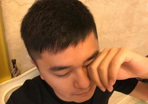 干眼症变成流行!低头族5大眼危机…再不保养就