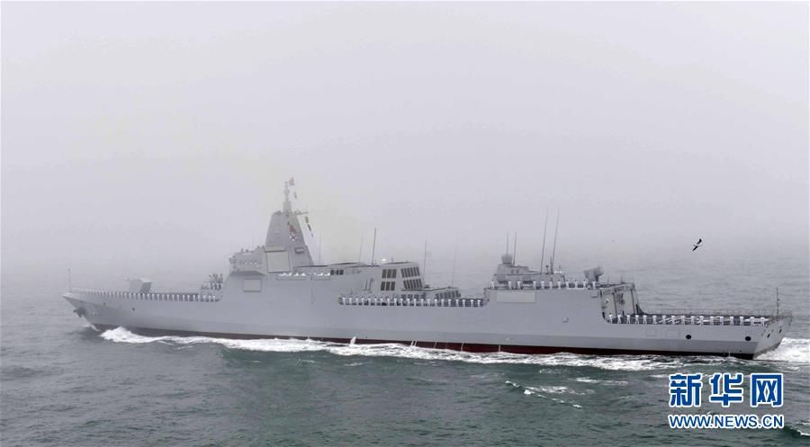 图集:庆祝人民海军成立70周年海上阅兵受阅装