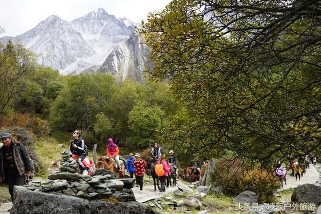 稻城亚丁，川藏甘孜5日游