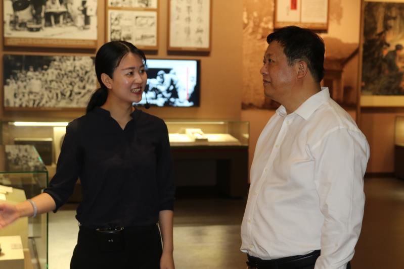 贾建武赴京考察对接纪念八路军东渡黄河出师抗