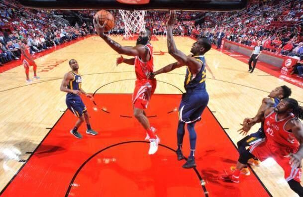 重磅!火箭1场比赛破8项纪录,哈登独占5项,周琦