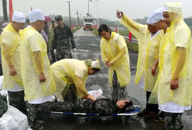 抗洪抢险跨区支援，湖南300多人“战斗”在邵阳；天公作美正下雨