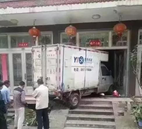 这才是真正的露肉裤