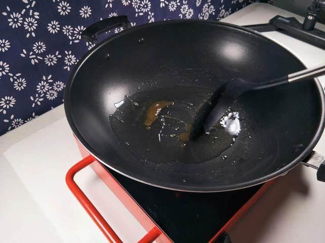 这菜我家三天两头都吃,每次我跟老公都吃到撑的走不动路,真好吃