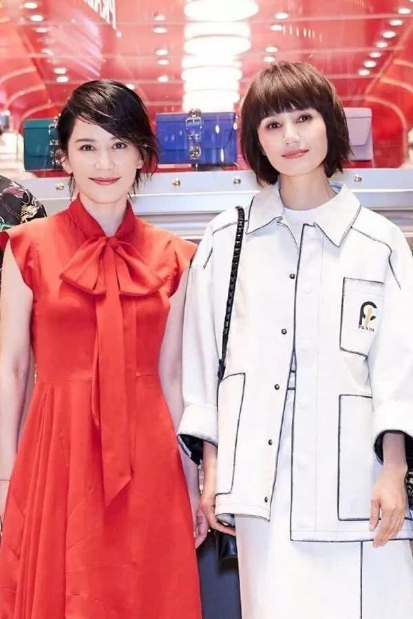 41岁的袁泉真有气质，这次终于选对发型和穿搭，显小20岁都不止