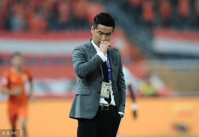 他代表国足在世界杯中差点攻破巴西球门,现有