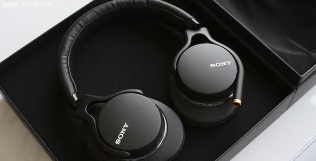 大法信仰的自我肯定 索尼MDR-1AM2与MDR-1