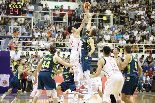 大河网景2018中斯国际男篮对抗赛在河南永城